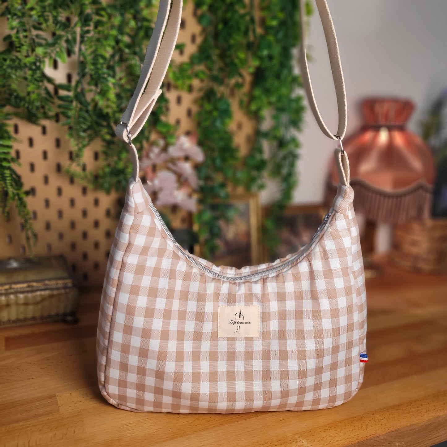 Sac demi-lune vichy camel