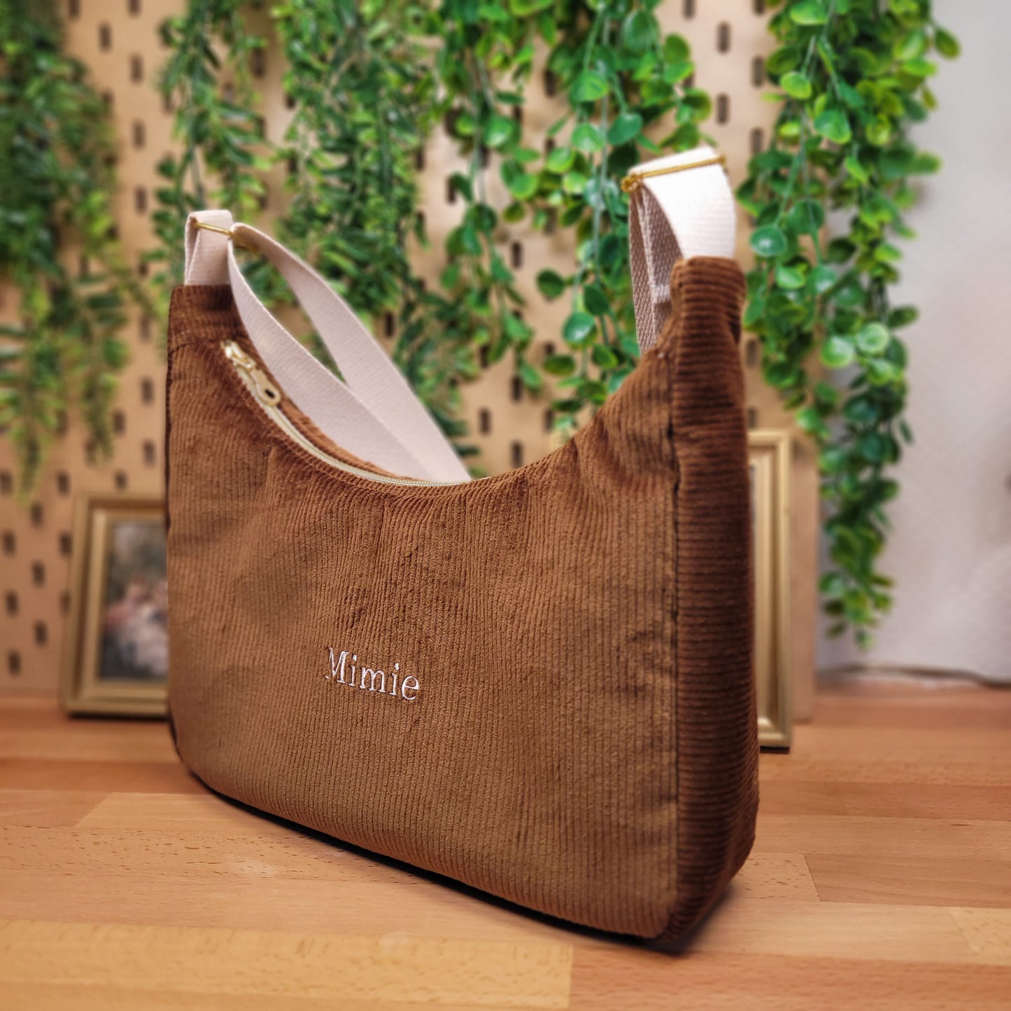 Sac demi-lune velours marron