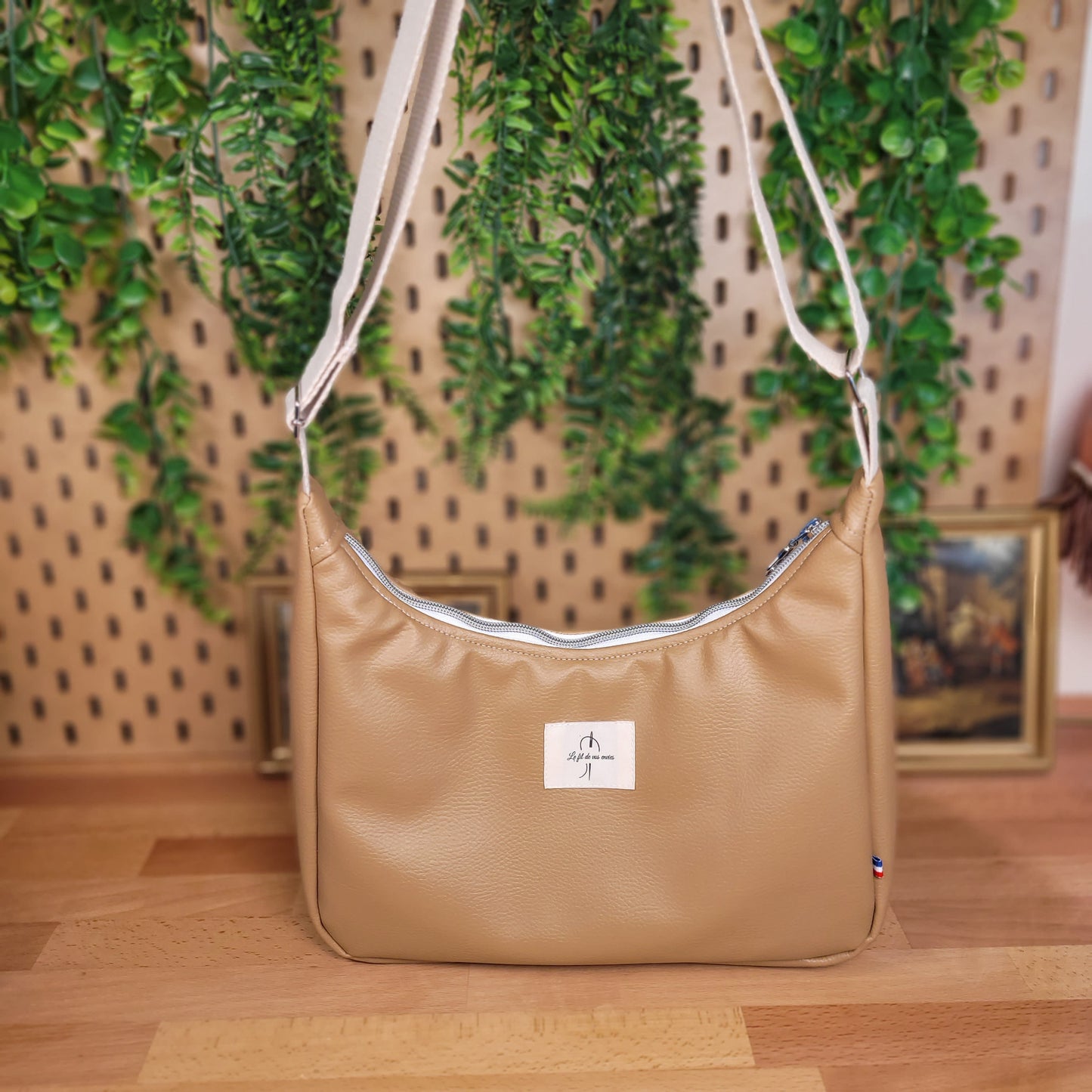 Sac demi-lune simili Beige