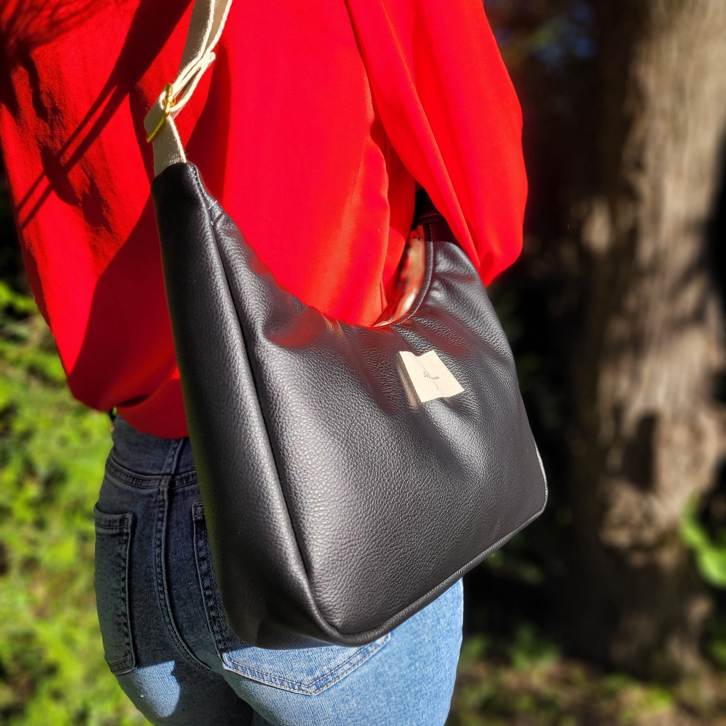 Sac demi-lune simili Noir