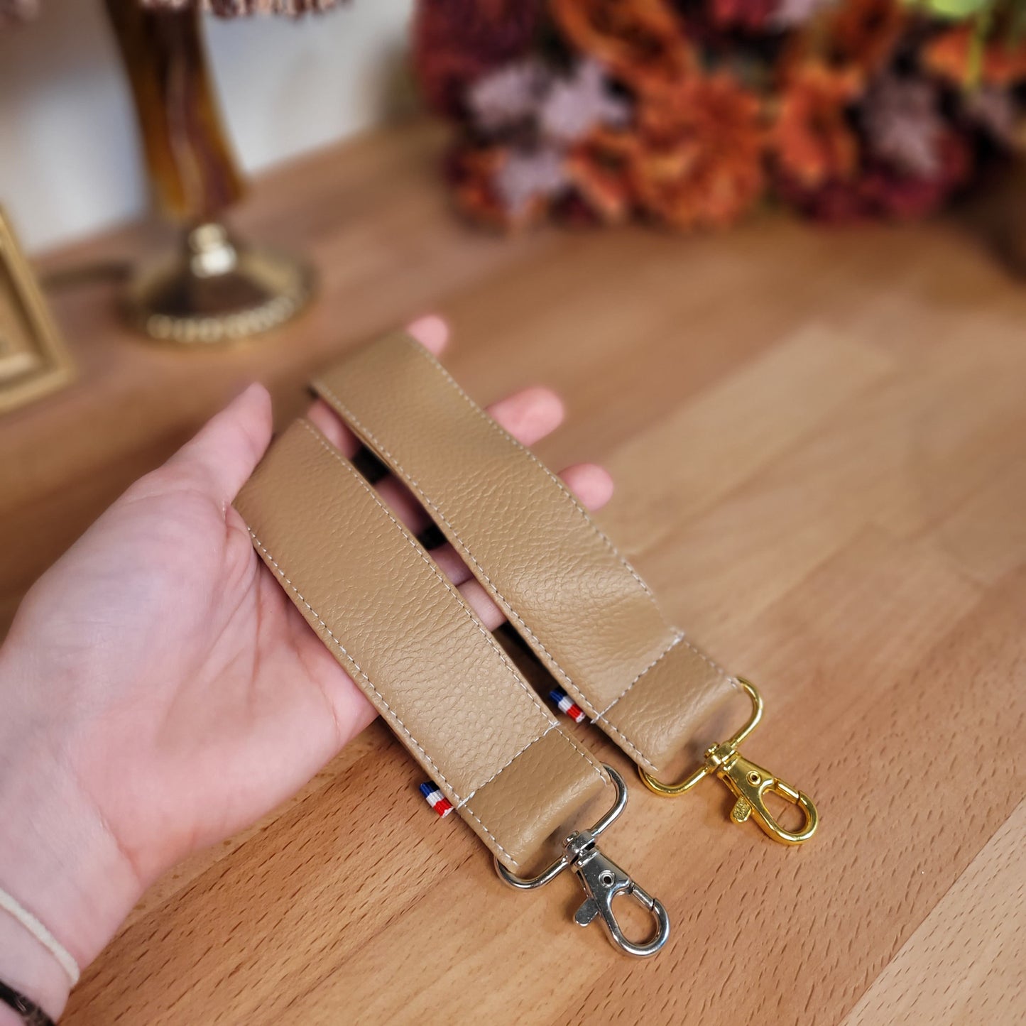 Porte clé simili Beige