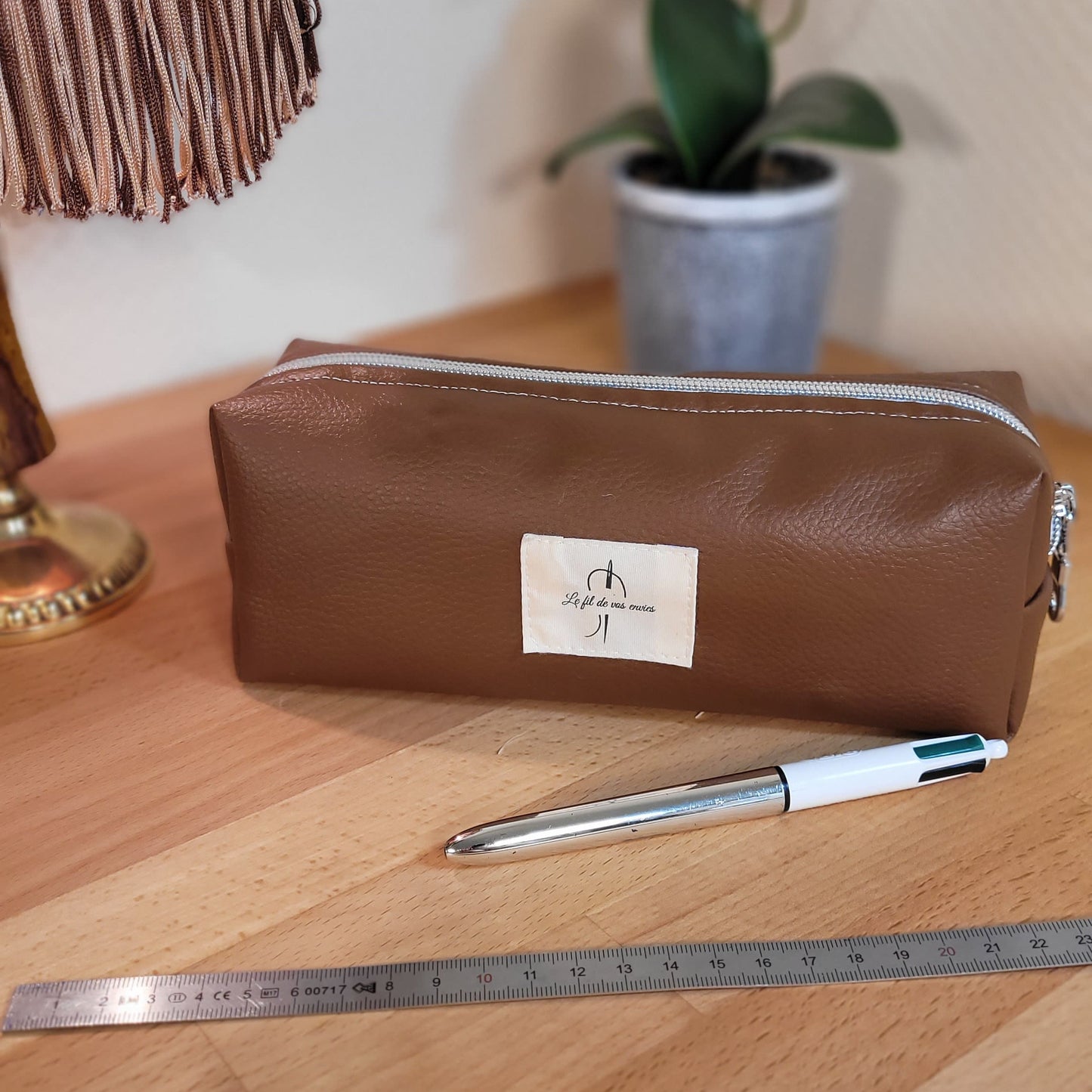 Trousse de toilette simili Marron