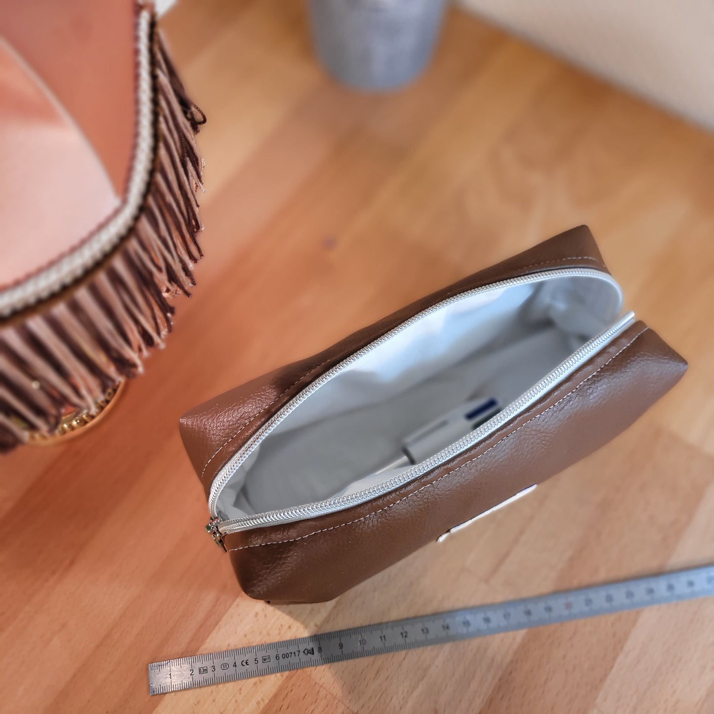Trousse de toilette simili Marron