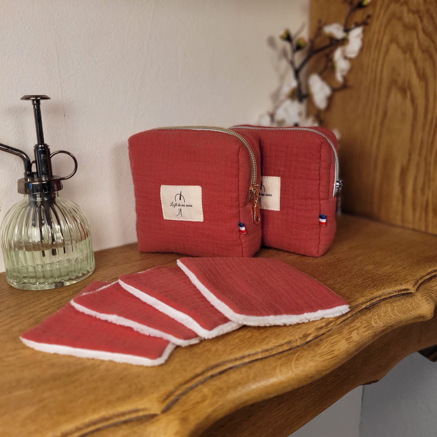 Trousse de toilette bois rouge