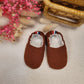 Chaussons bébé naissance double gaze marron