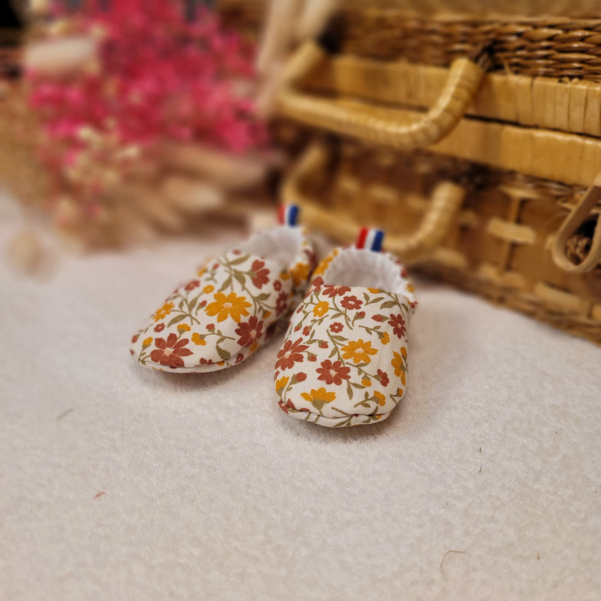 Chaussons bébé naissance coton fleuri