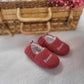 Chaussons bébé naissance double gaze rouge bois